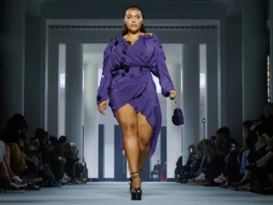 Perjalanan Paloma Elsesser Menjadi Ikon Mode Ukuran Plus